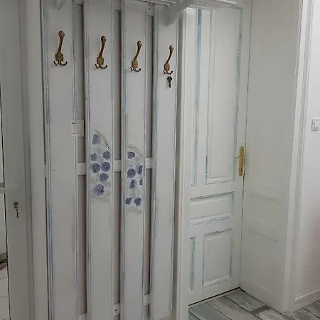 Modern & Old Appartement