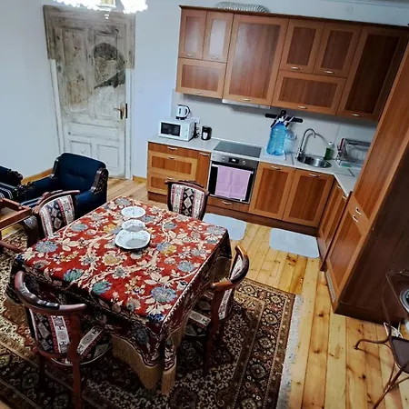 Modern & Old Apartment