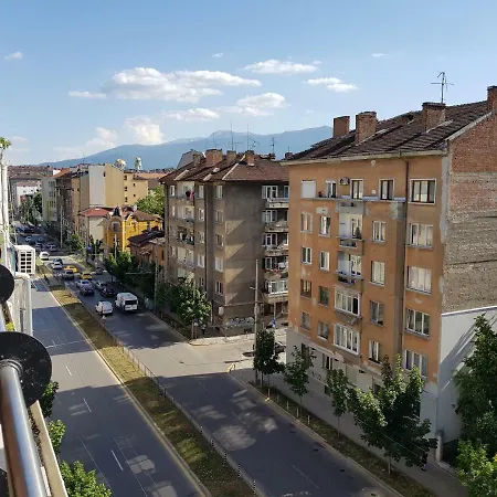 Апартамент Modern & Old